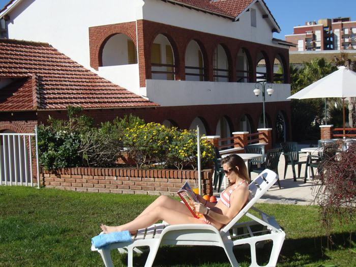 Hotel Morales San Clemente del Tuyú Екстериор снимка