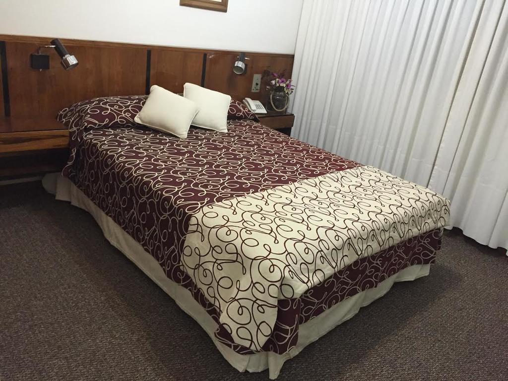 Hotel Morales San Clemente del Tuyú Екстериор снимка